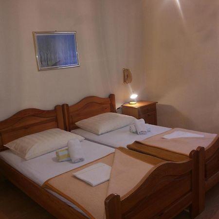 Bed & Breakfast Banjole Ruang foto