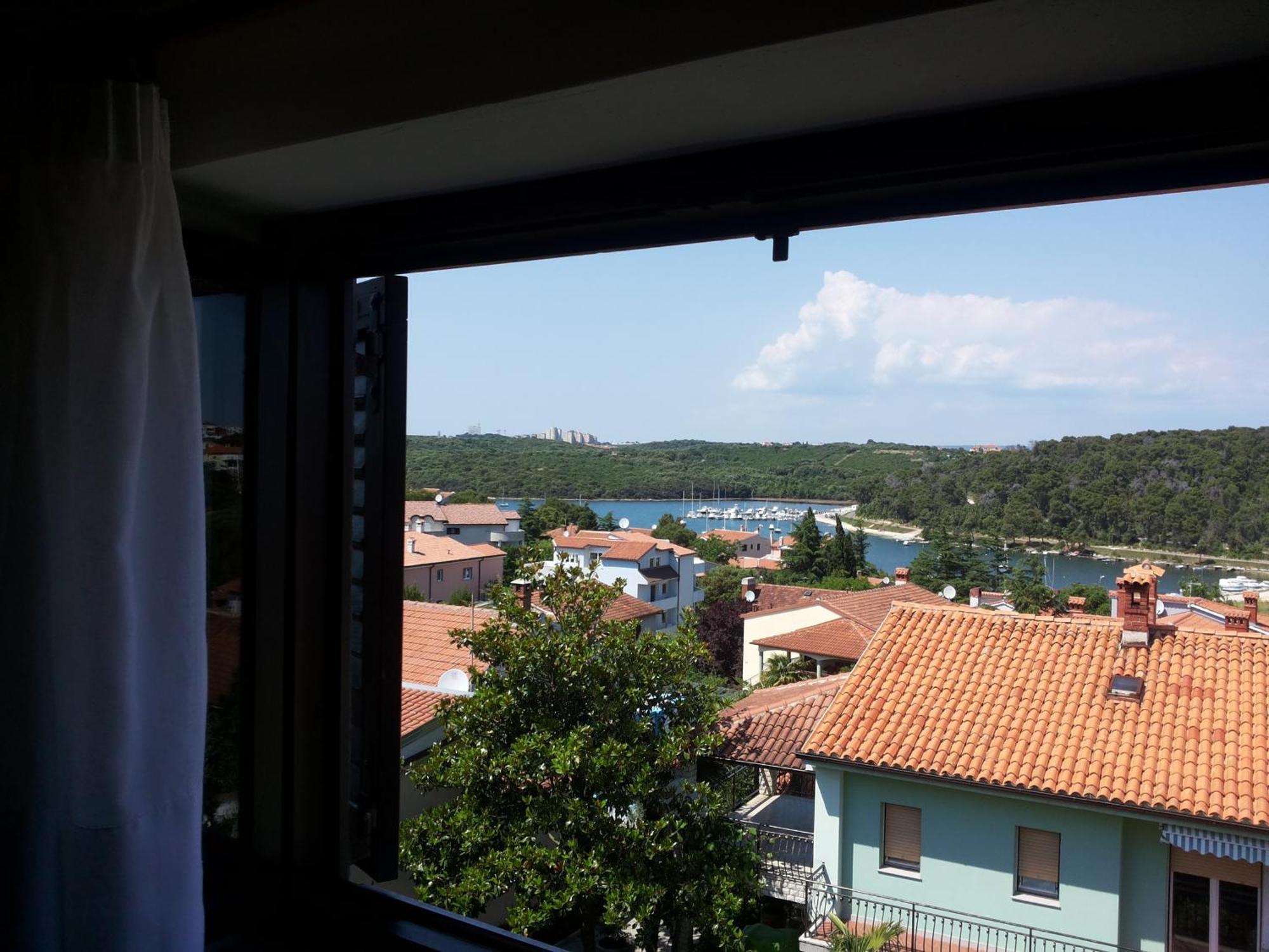 Bed & Breakfast Banjole Ruang foto