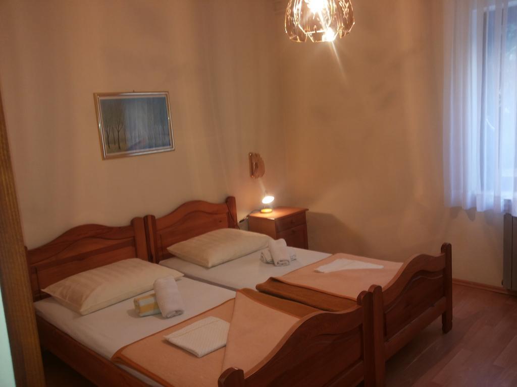 Bed & Breakfast Banjole Ruang foto