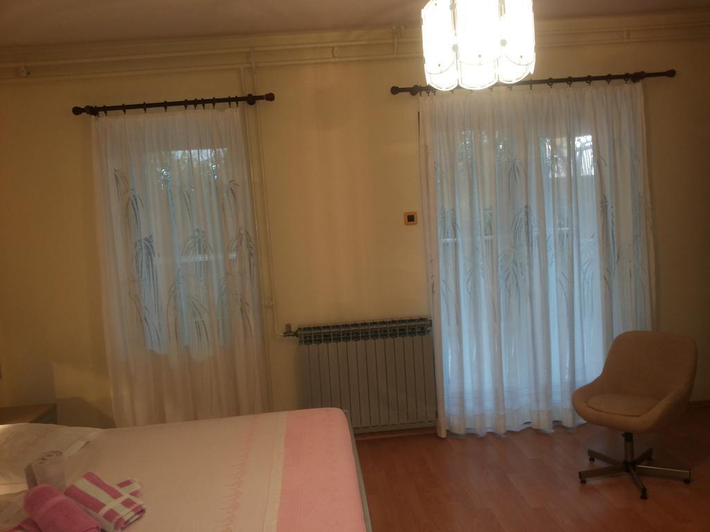 Bed & Breakfast Banjole Ruang foto