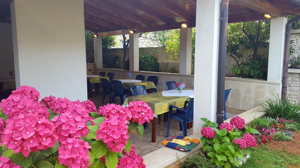 Bed & Breakfast Banjole Bagian luar foto