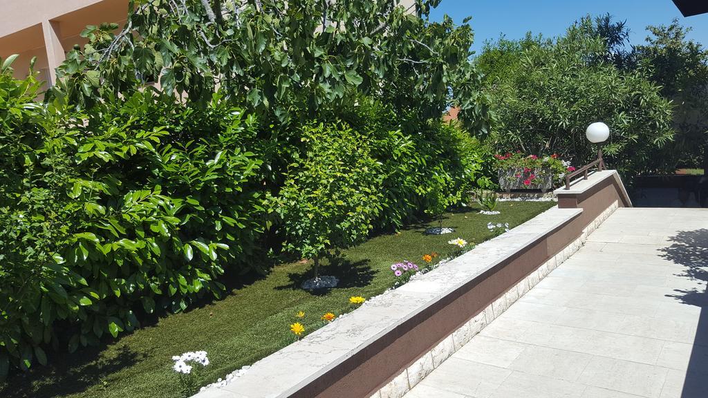Bed & Breakfast Banjole Bagian luar foto